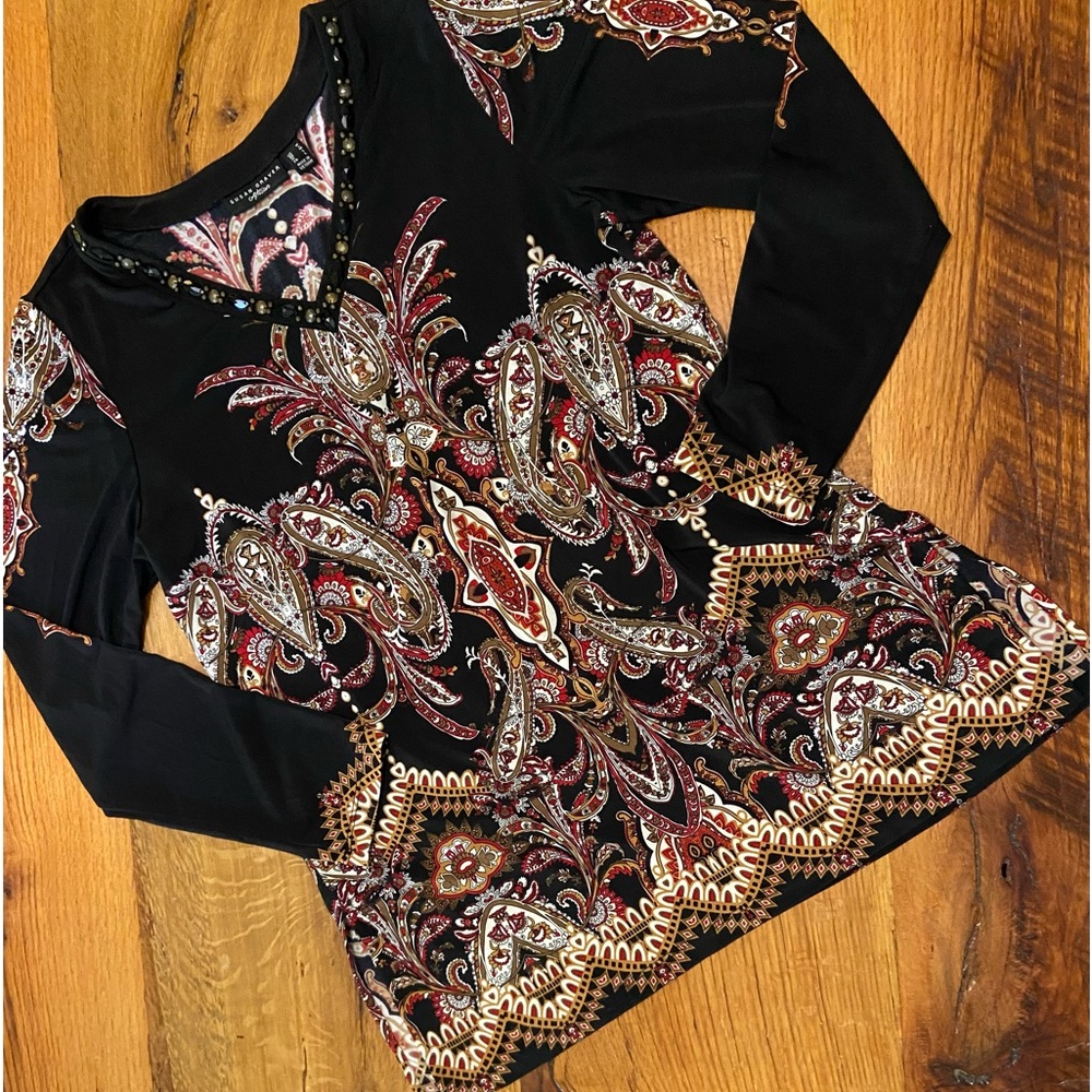 Susan Graver Artisan Beaded V-Neck Black Top w/ Beautiful Autumnal Print, Sz Med